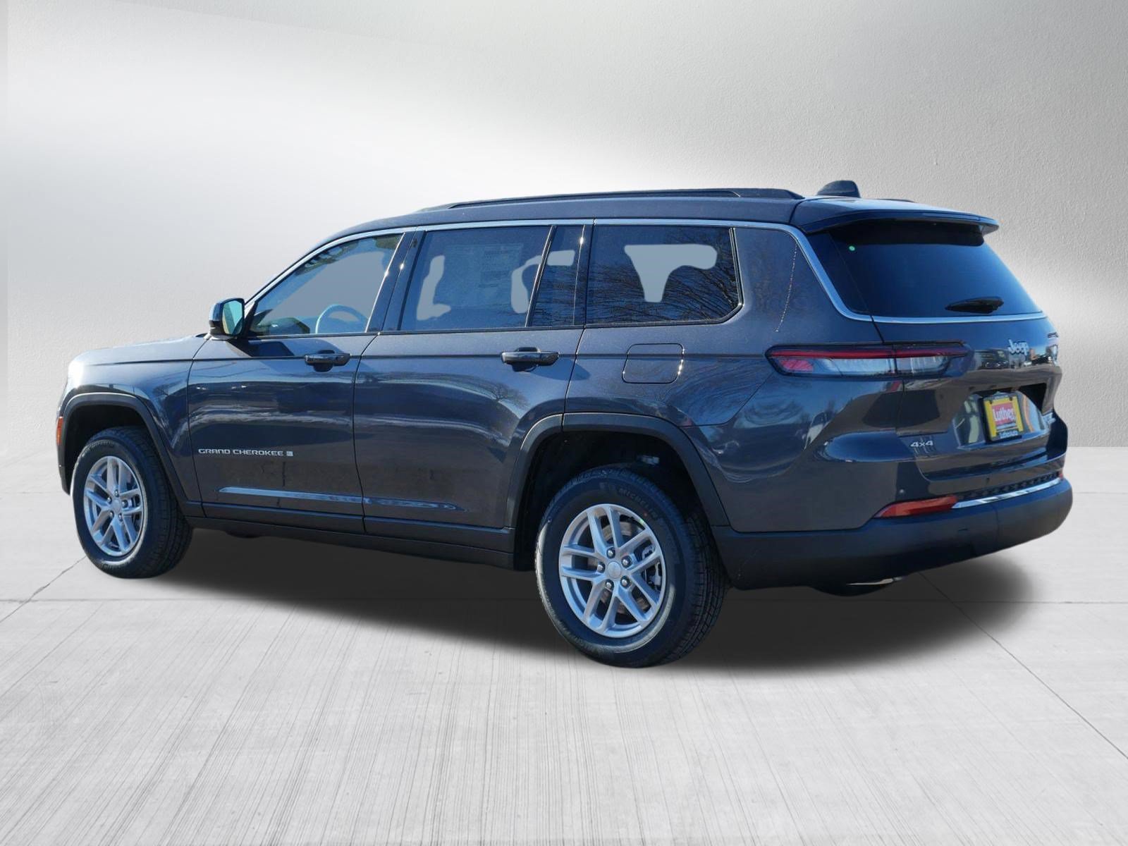 New 2026 Jeep Grand Cherokee L 4WD image 5