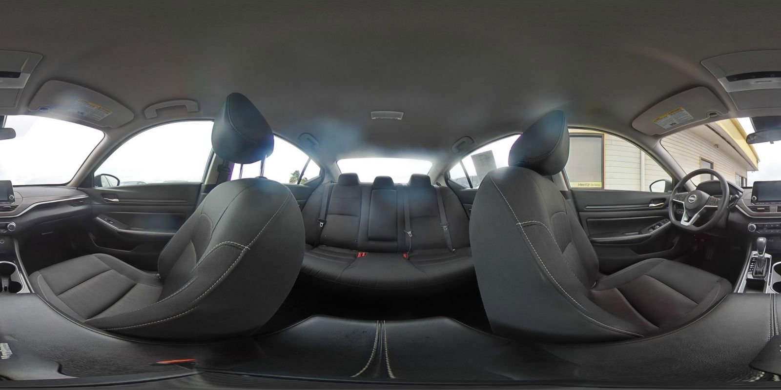 Used 2024 Nissan Altima 2.5 SV FWD image 42