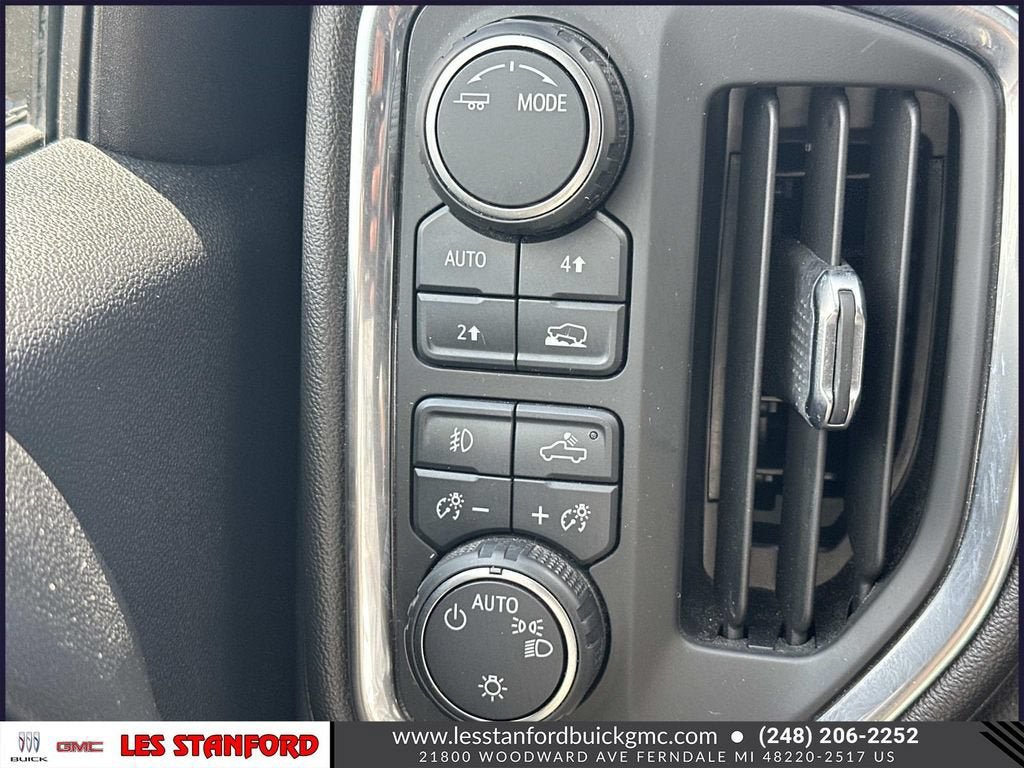 Certified 2021 Chevrolet Silverado 1500 RST AWD/4WD image 26