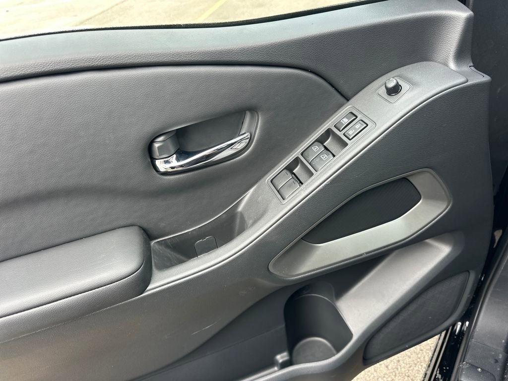 New 2026 Nissan Frontier SV w/ SV Convenience Package AWD/4WD image 10