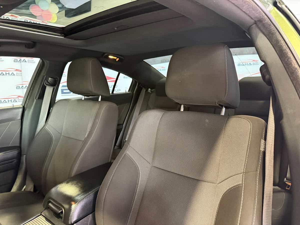 Used 2021 Dodge Charger SXT w/ Blacktop Package RWD image 58