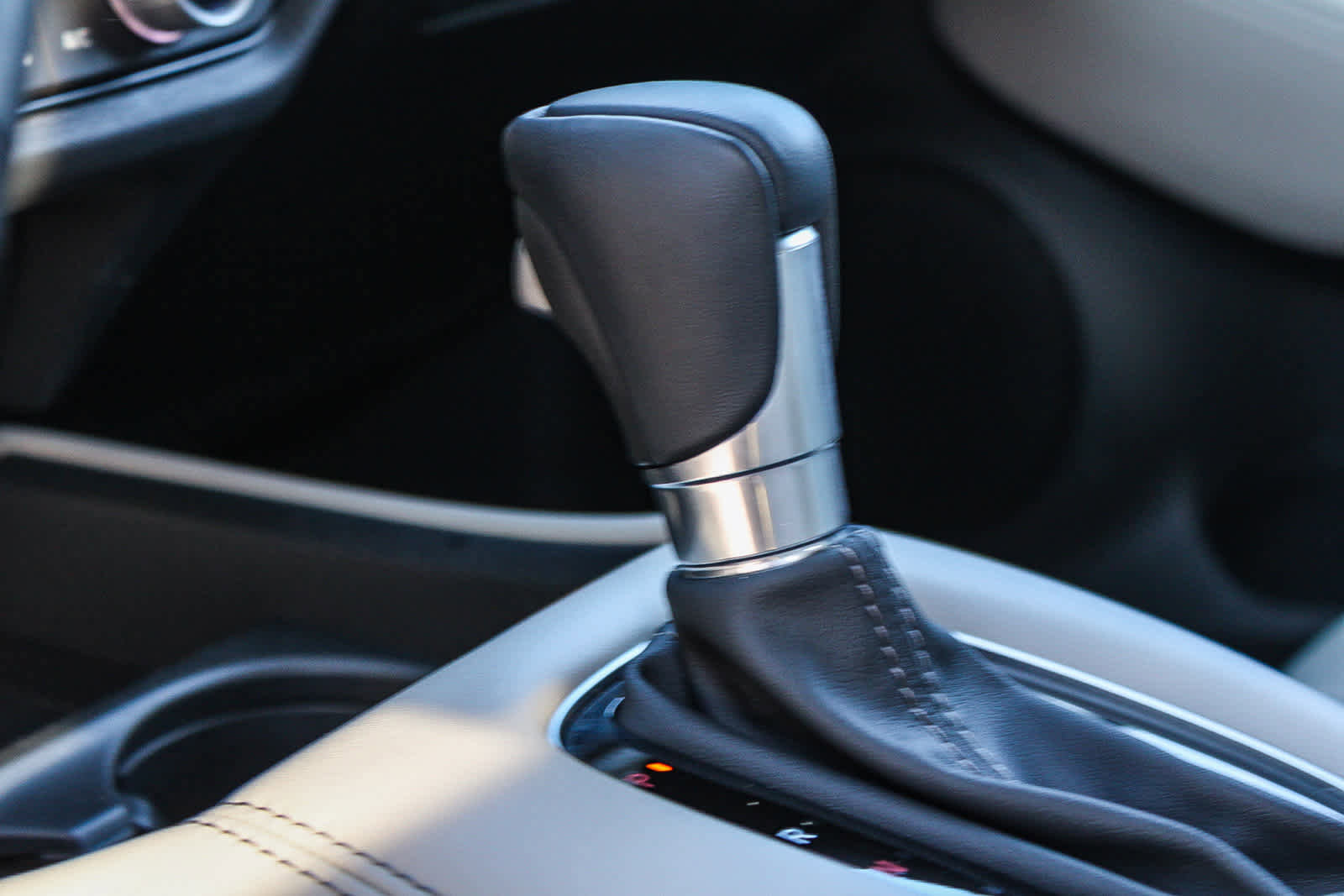 Used 2026 Honda HR-V EX-L image 18