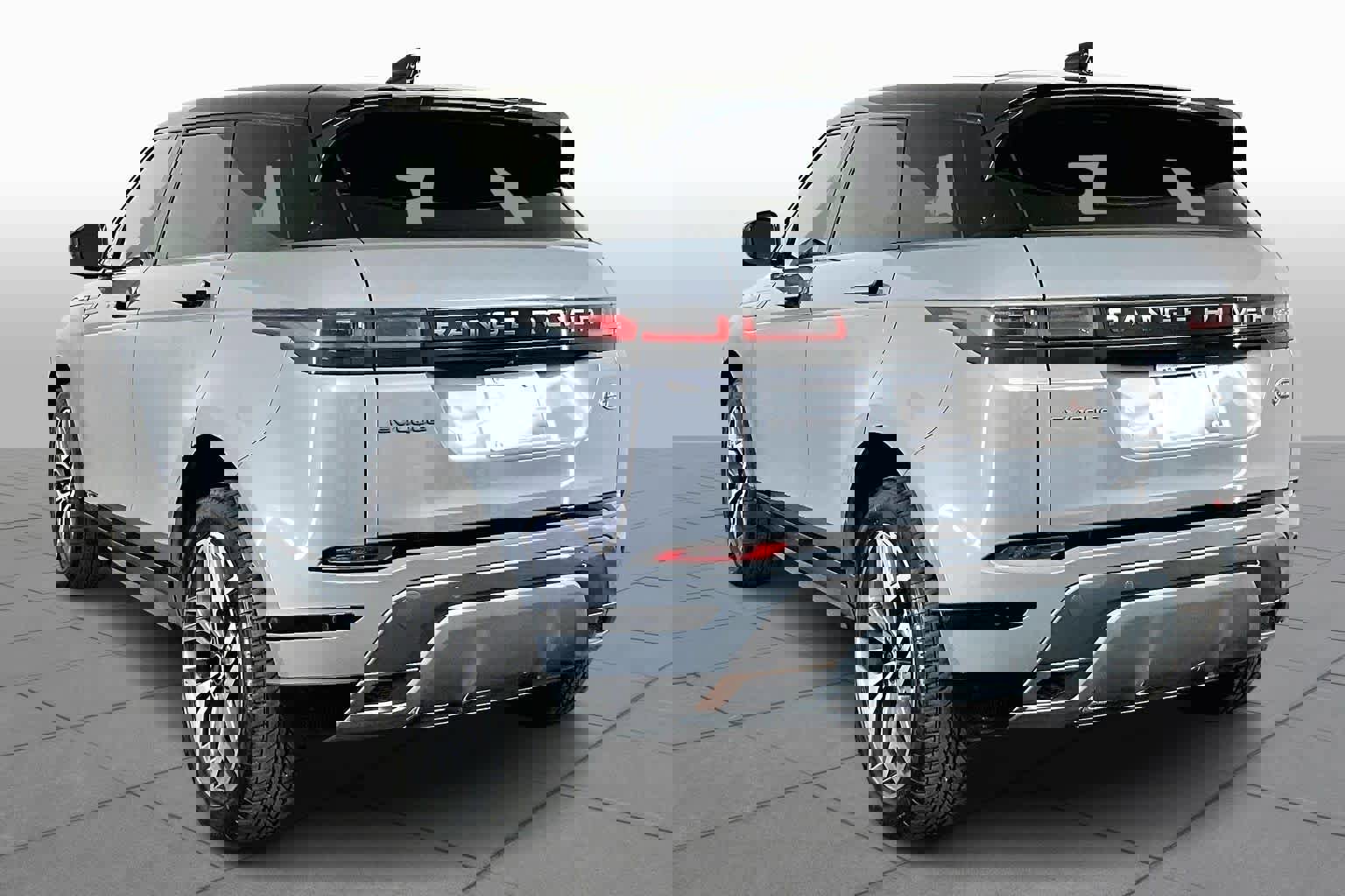 Used 2020 Land Rover Range Rover Evoque First Edition image 11