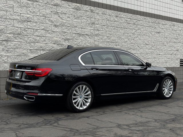 Used 2019 BMW 740i w/ Cold Weather Package RWD image 16