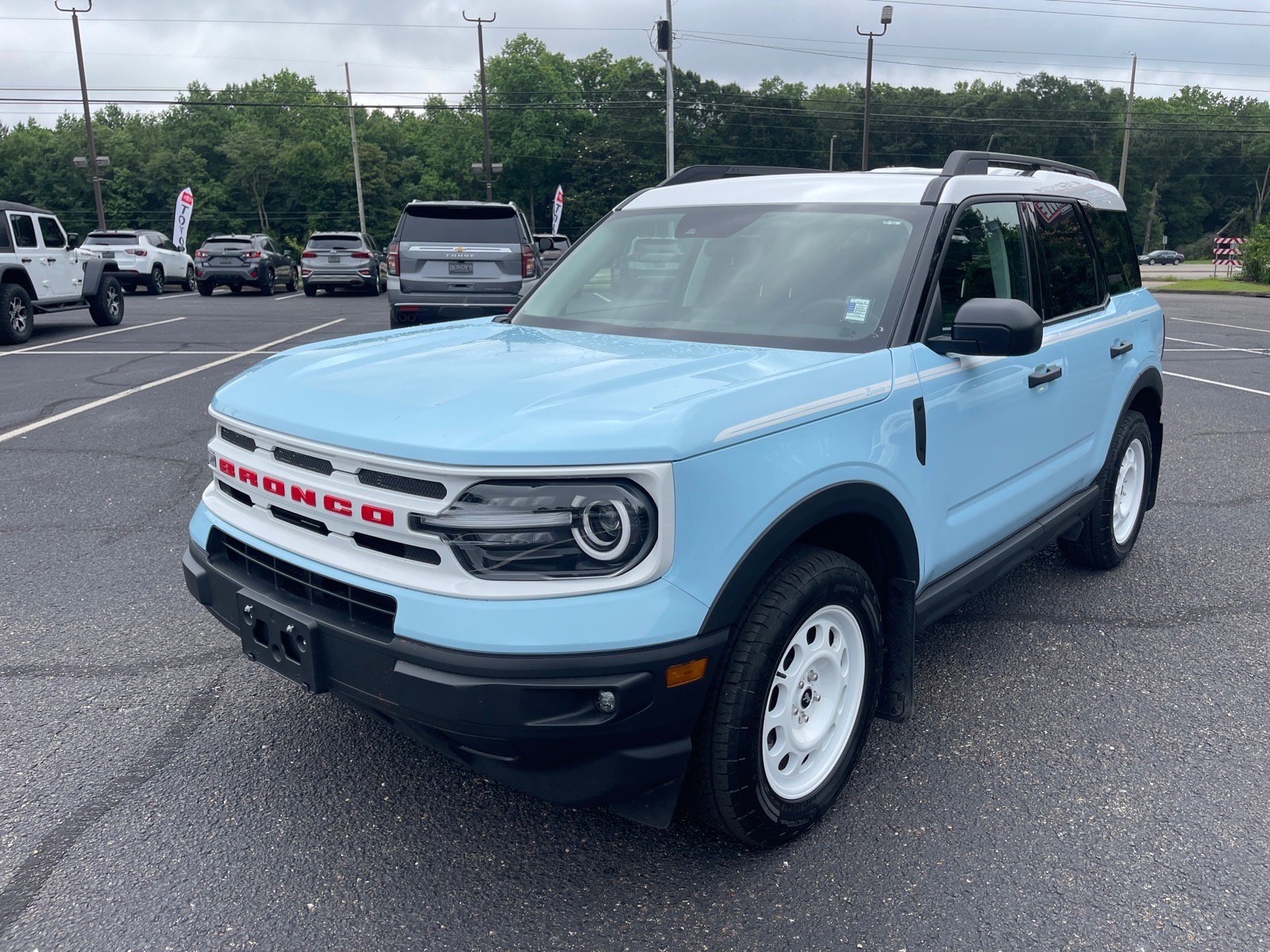 Used 2023 Ford Bronco Sport Heritage w/ Heritage Convenience Package AWD/4WD image 3
