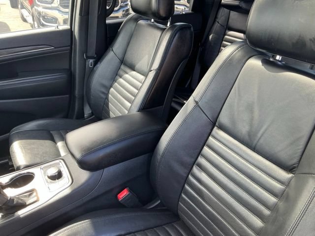 Used 2019 Jeep Grand Cherokee Limited X AWD/4WD image 34