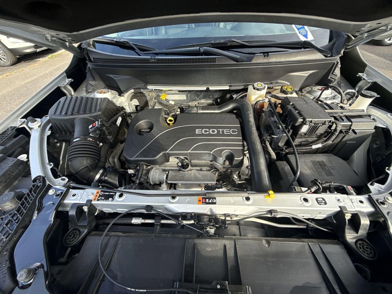 Certified 2022 GMC Terrain SLT image 34