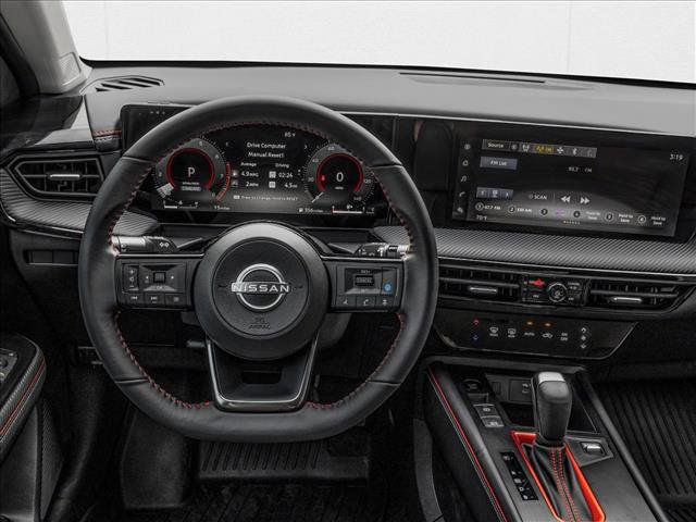 New 2026 Nissan Kicks SR FWD image 4