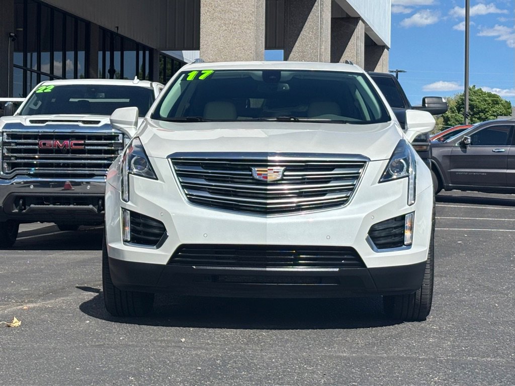 Used 2017 Cadillac XT5 Luxury w/ Driver Awareness Package FWD image 43