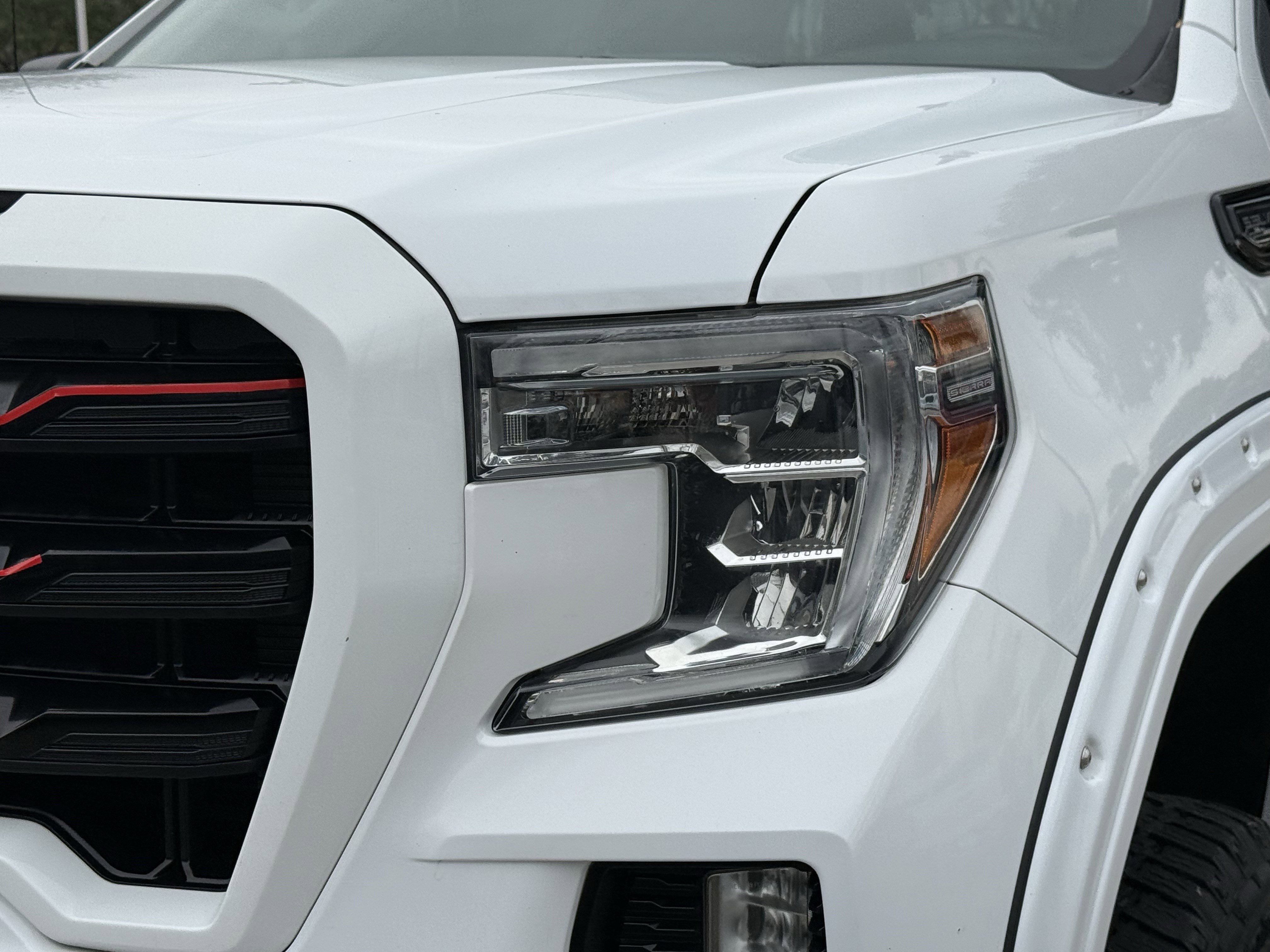 Used 2019 GMC Sierra 1500 Elevation image 11