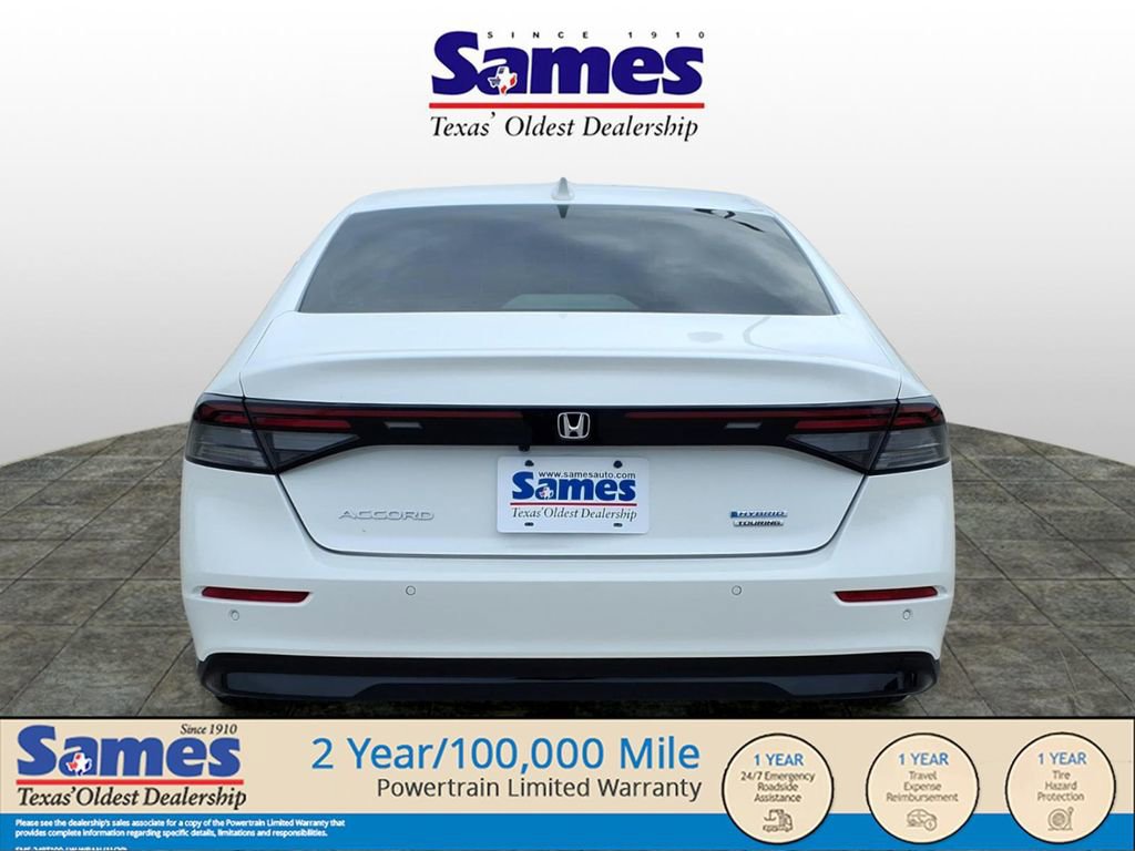 Used 2024 Honda Accord Touring image 4