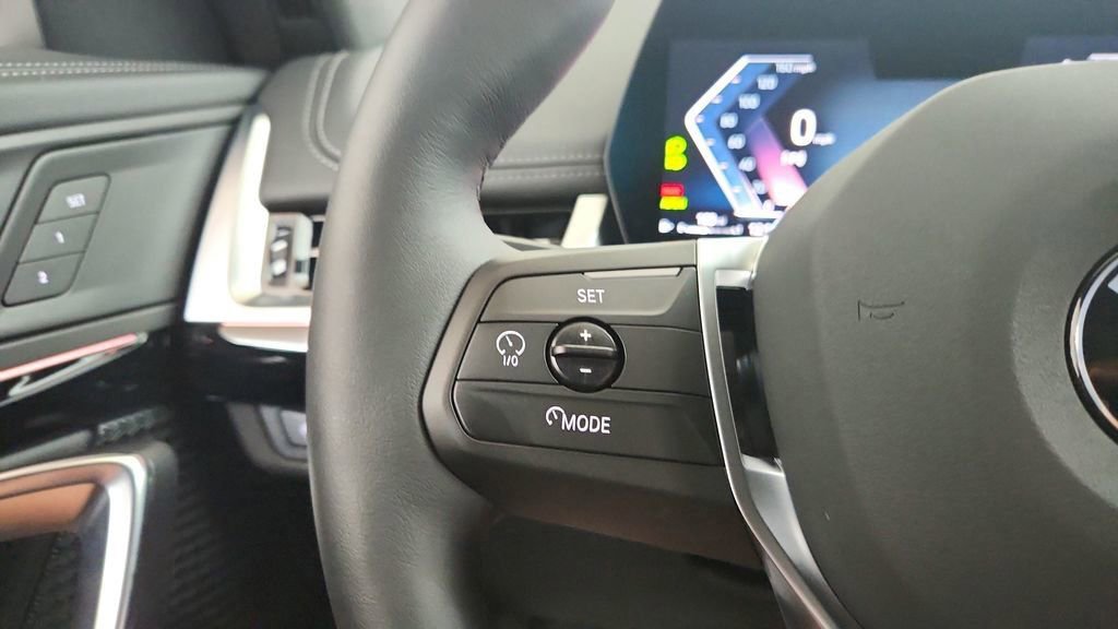 Used 2025 BMW X1 xDrive28i w/ Convenience Package image 27