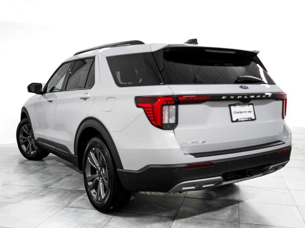 New 2026 Ford Explorer Active w/ Active Comfort Package AWD/4WD image 6
