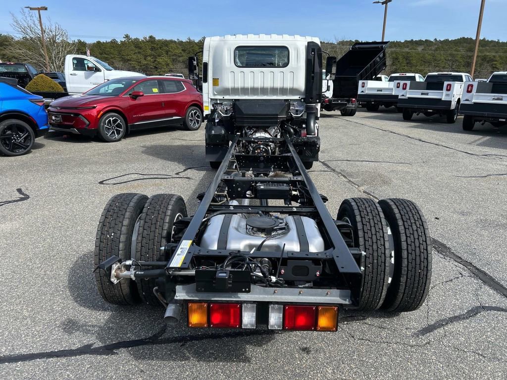 New 2025 Chevrolet Low Cab Forward 5500HG RWD image 4