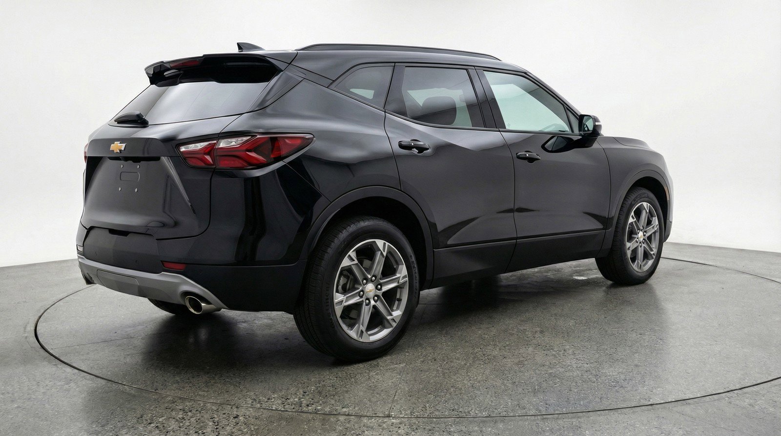Used 2025 Chevrolet Blazer LT image 9