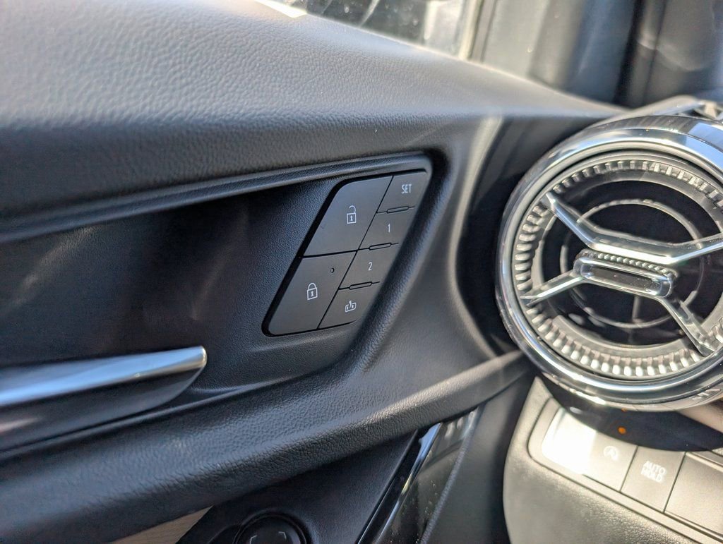 New 2026 Chevrolet Equinox ACTIV w/ Convenience Package III image 22