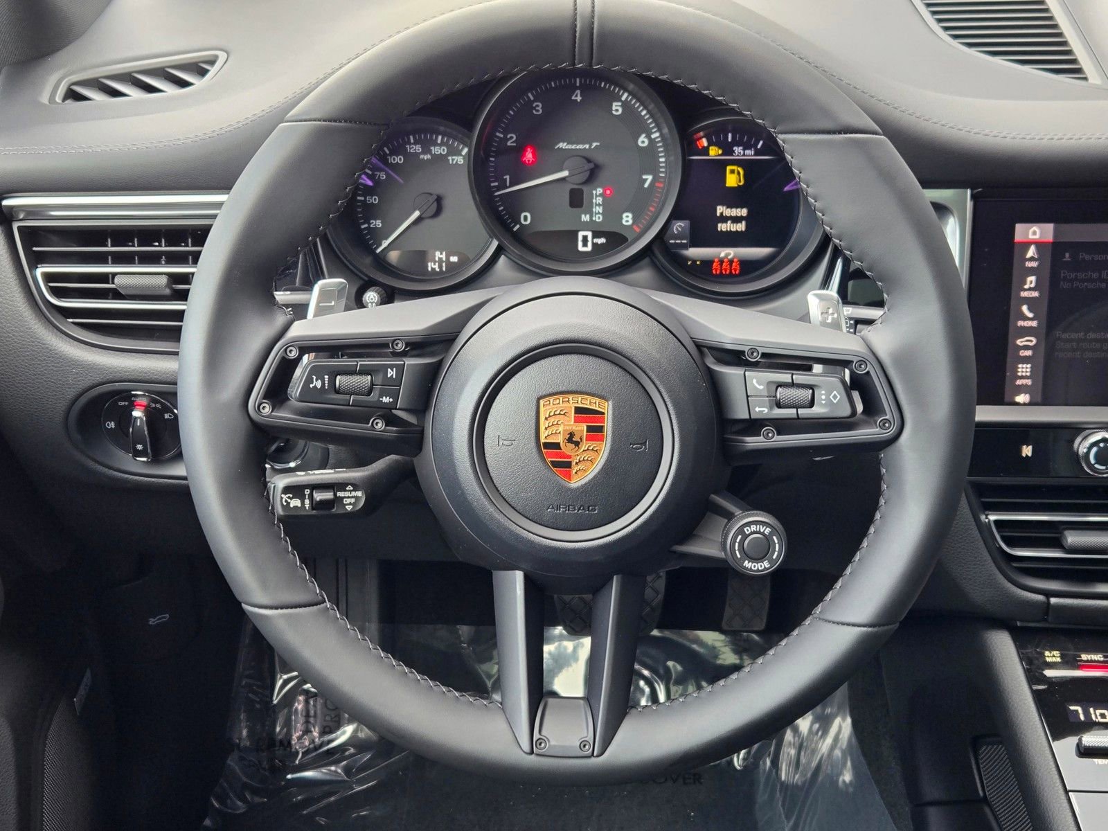 New 2026 Porsche Macan Turbo AWD/4WD image 15