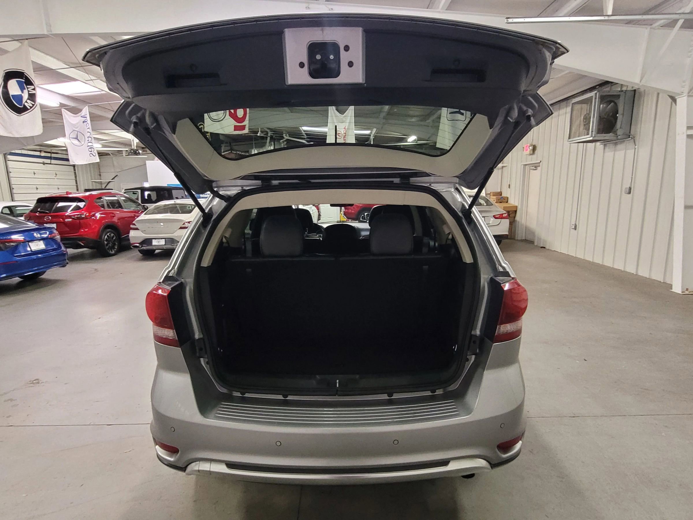 Used 2020 Dodge Journey Crossroad image 40