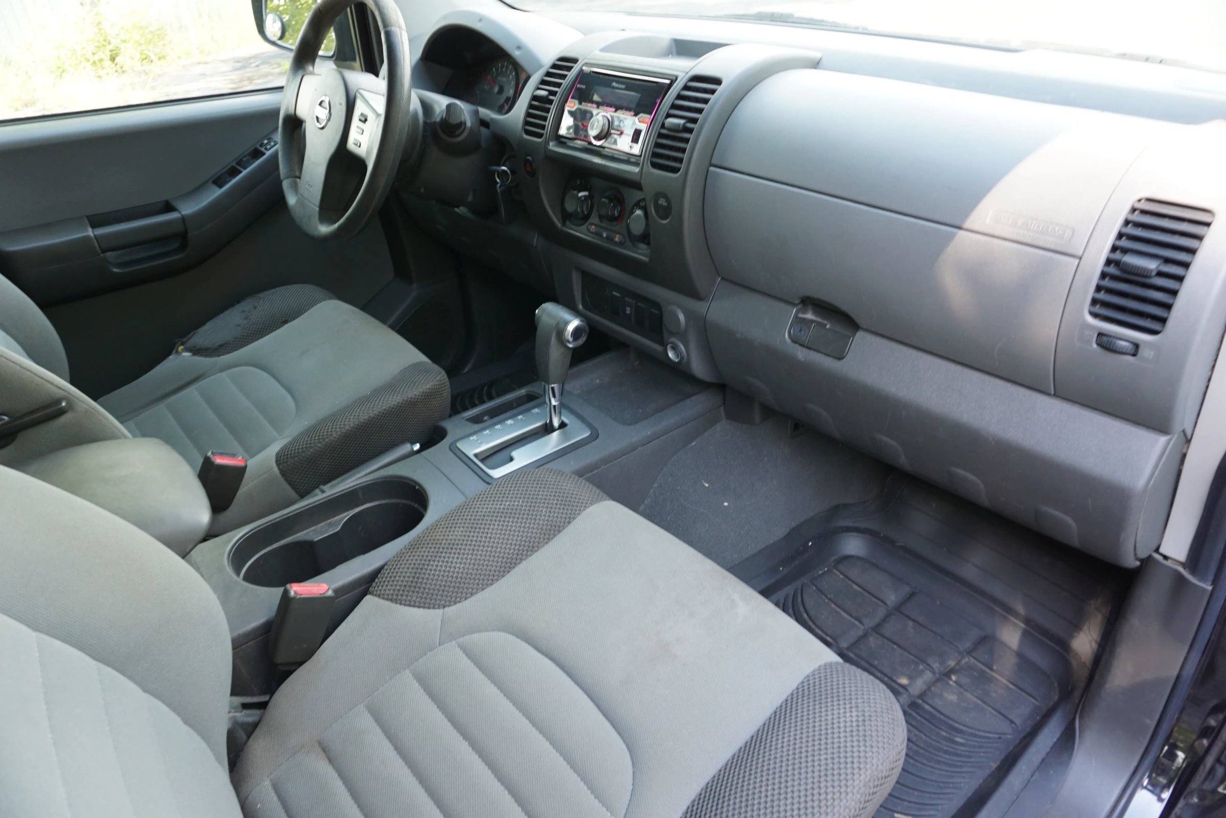 Used 2008 Nissan Xterra S w/ Supplemental Air Bag Pkg RWD image 10