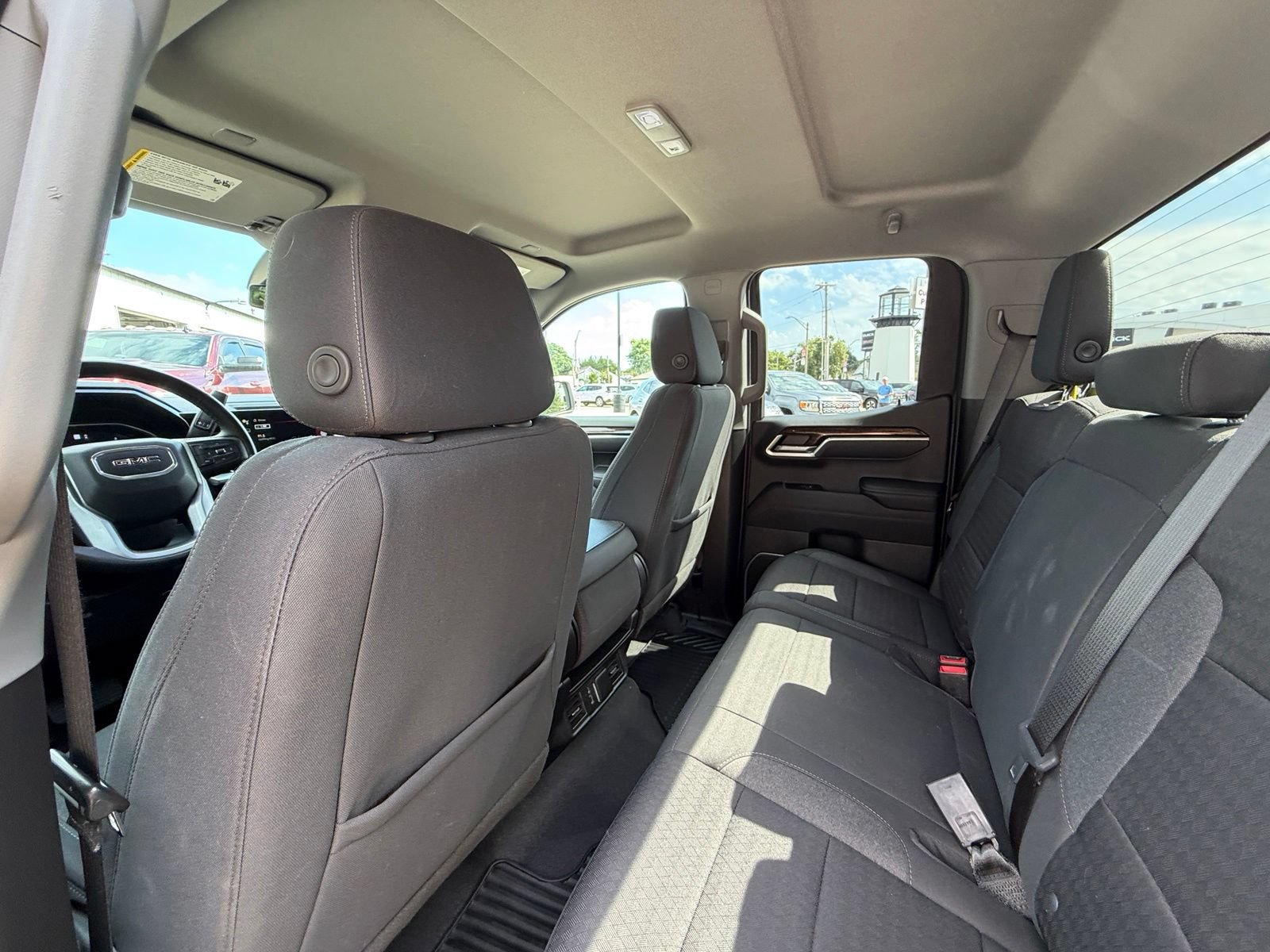 Used 2023 GMC Sierra 1500 SLE w/ X31 Off-Road Package AWD/4WD image 25