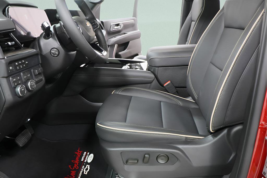 New 2026 Chevrolet Suburban Premier image 21