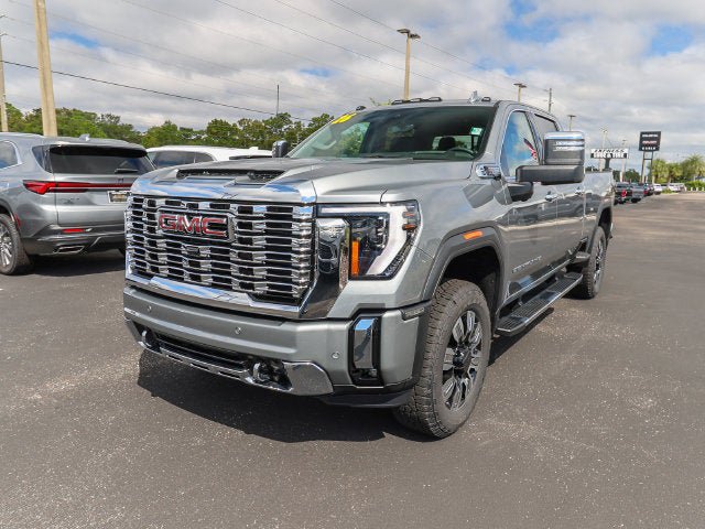 New 2026 GMC Sierra 2500 Denali w/ Denali Reserve Package AWD/4WD image 3