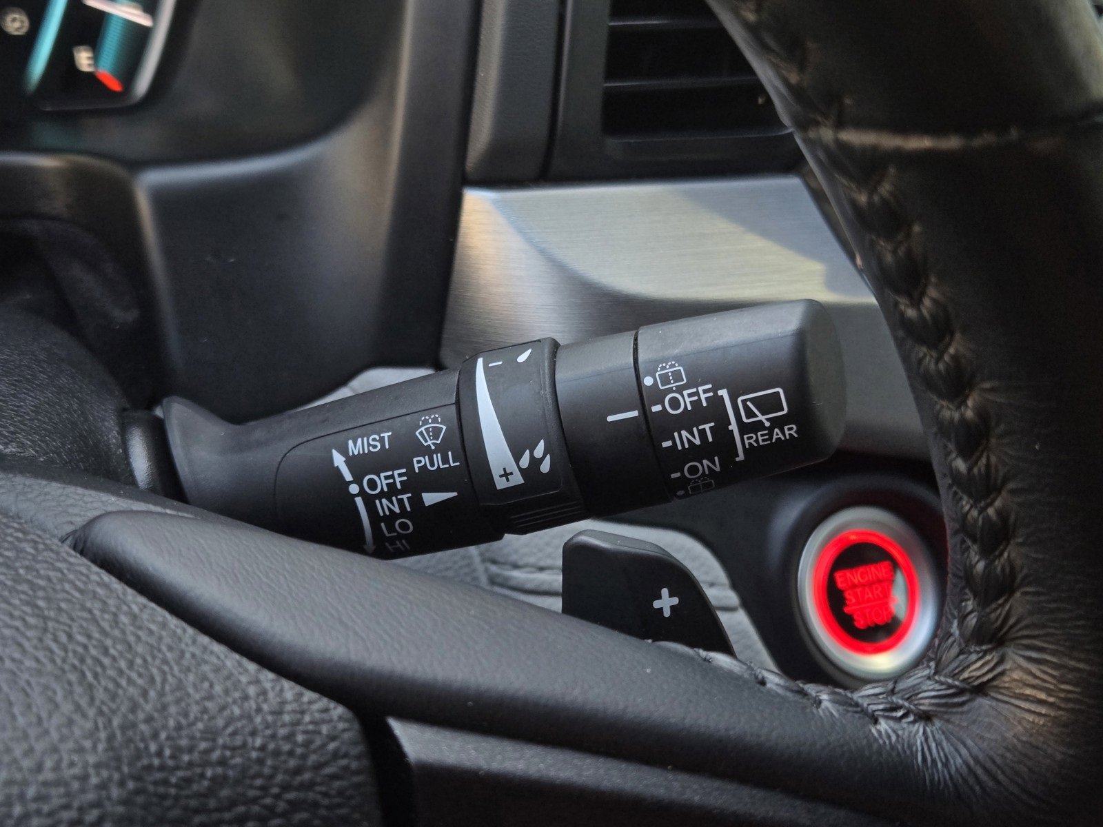 Used 2024 Honda Odyssey EX-L image 25