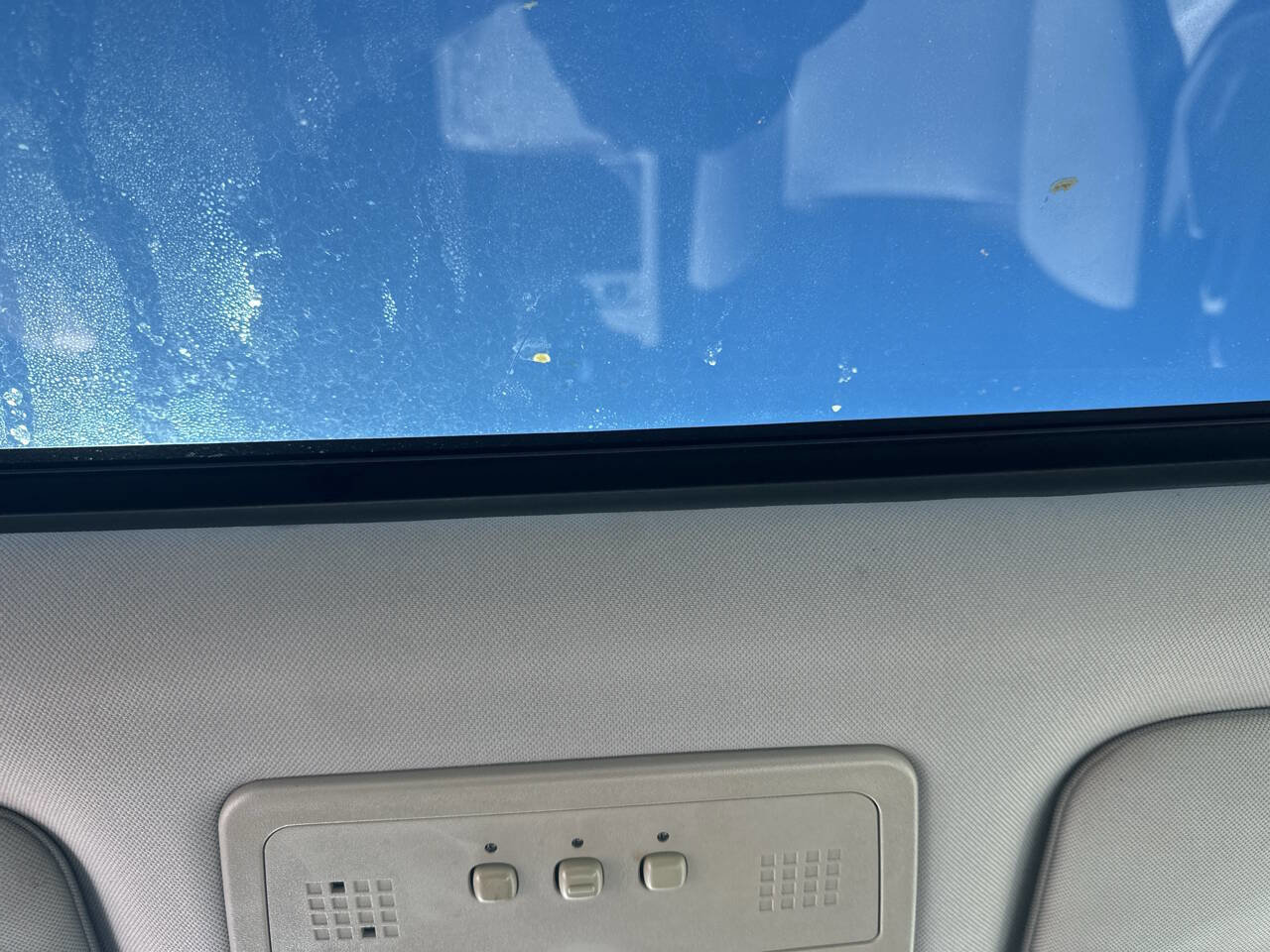 Used 2011 Cadillac STS image 16