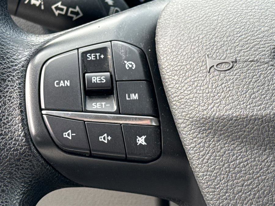 Used 2022 Ford Transit 350 XLT image 45