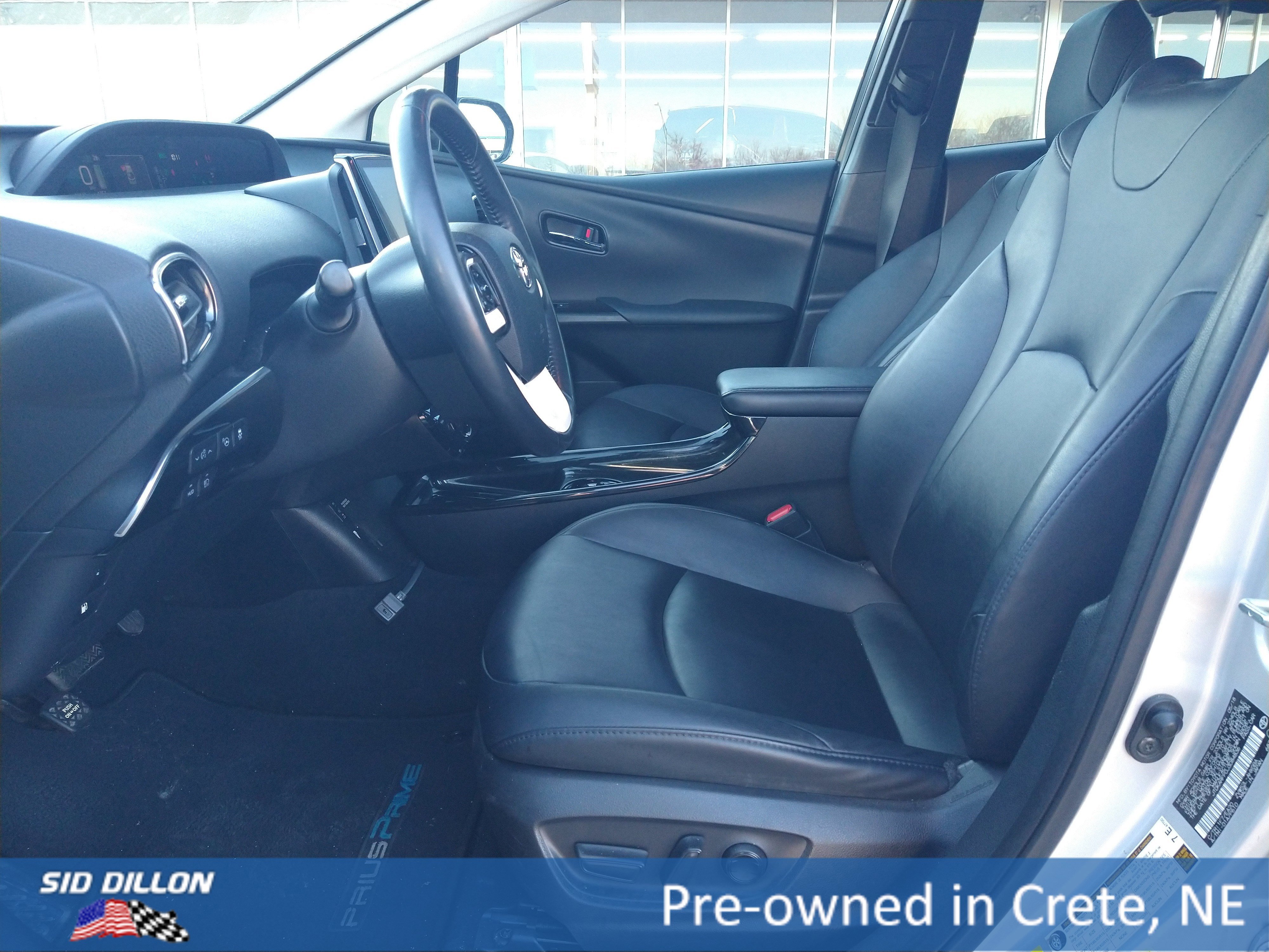 Used 2018 Toyota Prius Prime Advanced w/ Protection Package image 3