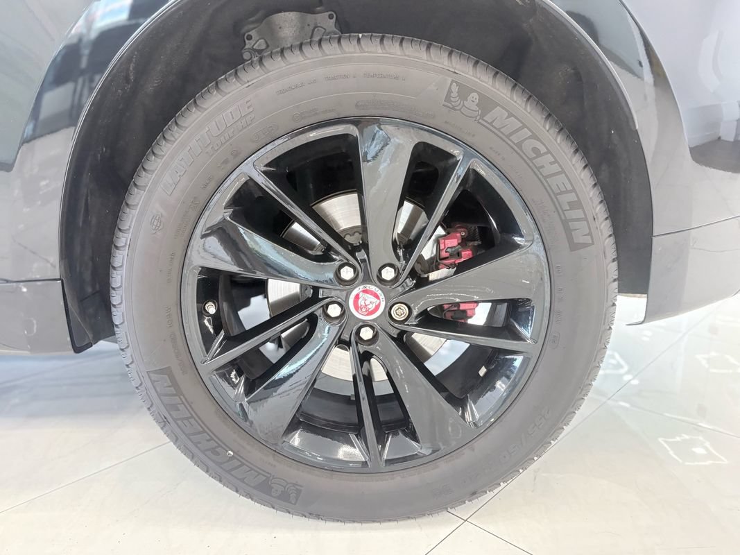 Used 2021 Jaguar F-PACE S AWD/4WD image 39