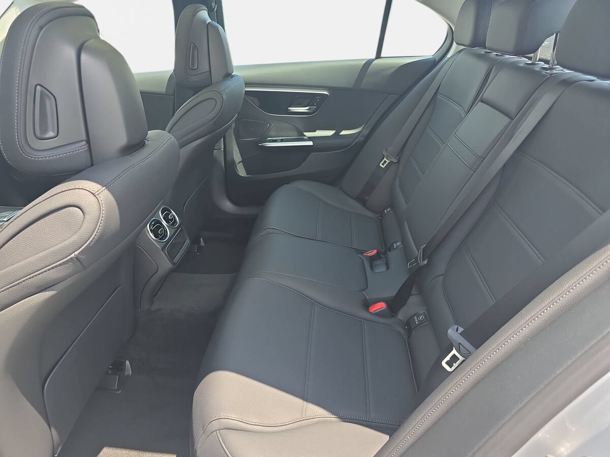 New 2026 Mercedes-Benz C 300 4MATIC Sedan image 14