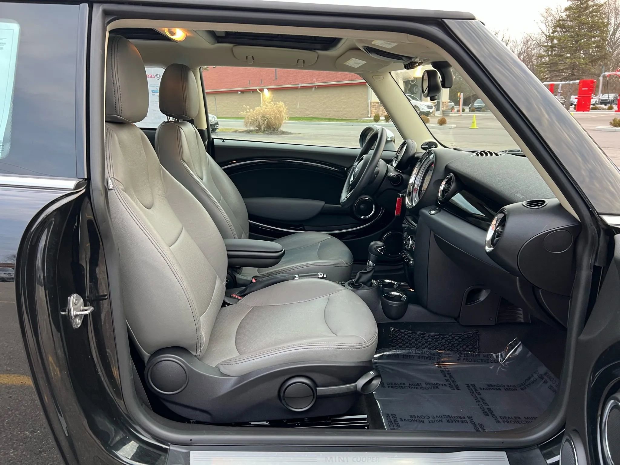 Used 2012 MINI Cooper Hardtop image 19