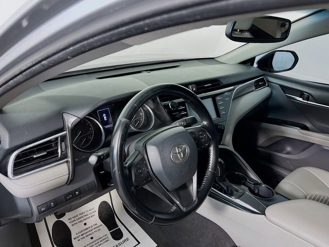 Used 2018 Toyota Camry SE image 8