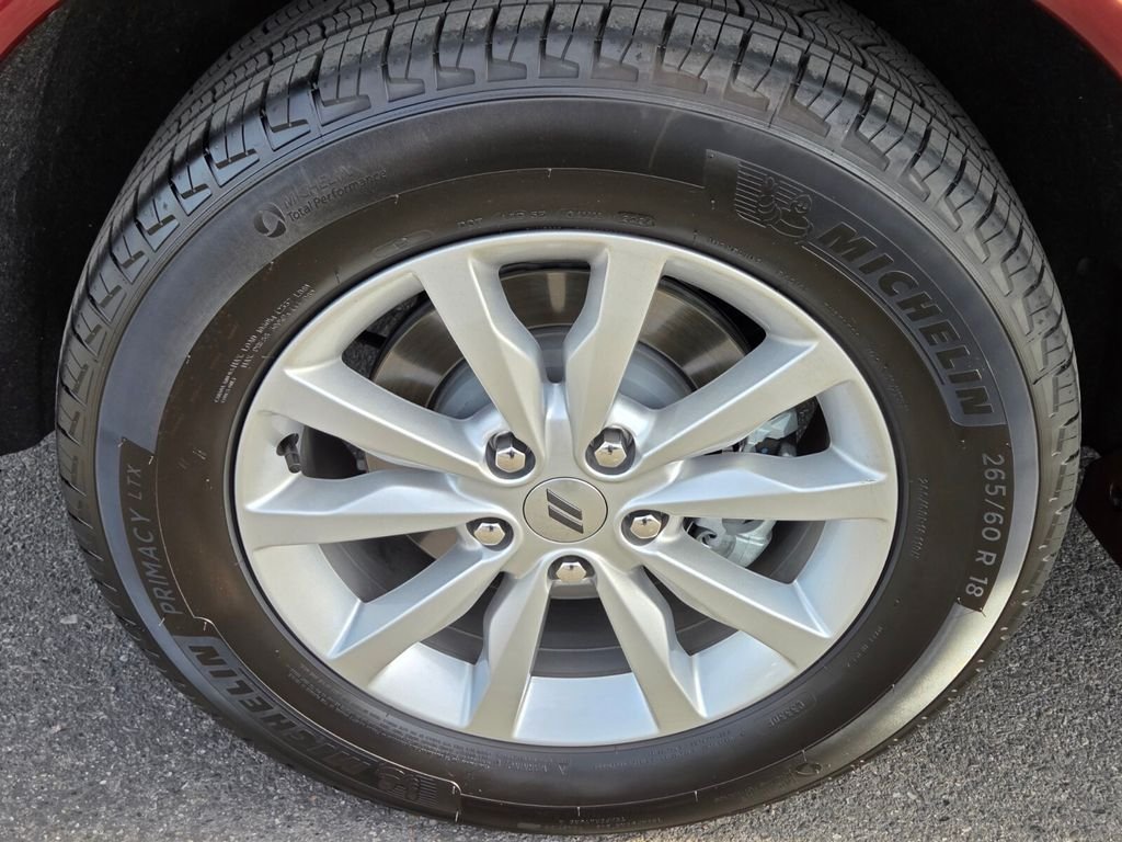 Used 2025 Dodge Durango GT RWD image 10