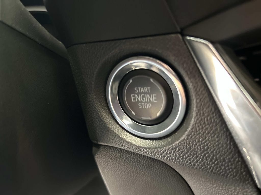 Used 2024 Buick Encore GX Sport Touring FWD image 29