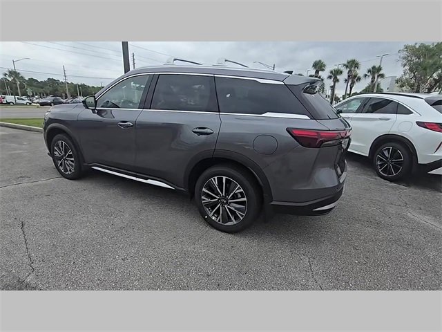 New 2026 INFINITI QX60 Luxe w/ Family Package image 23