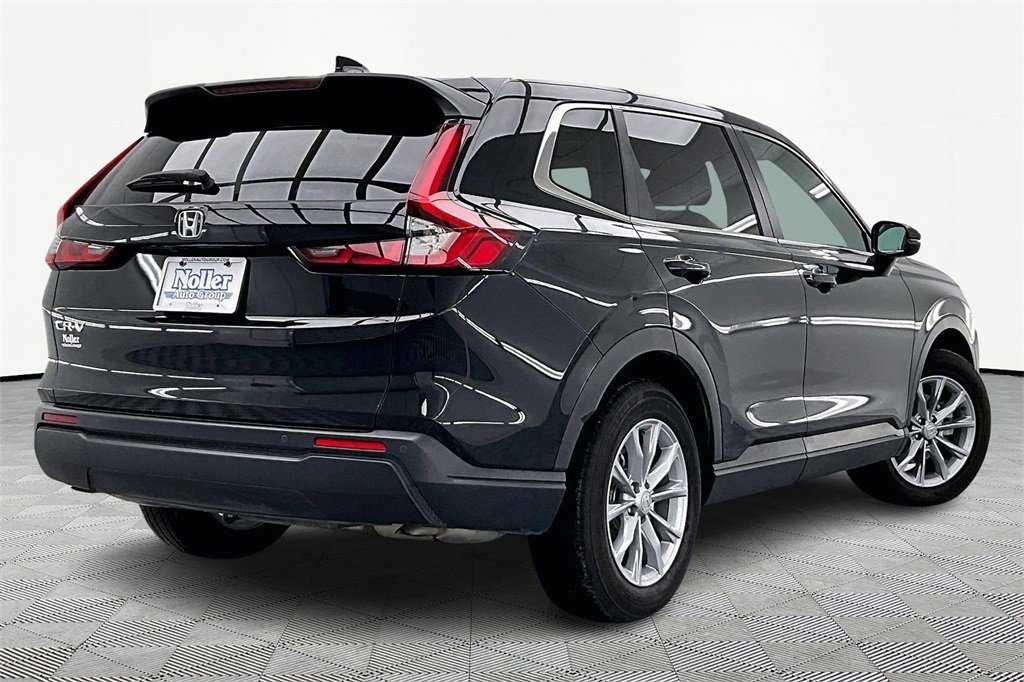 Used 2025 Honda CR-V EX-L image 2