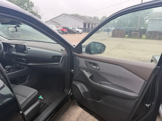 Used 2021 Nissan Rogue SV FWD image 10
