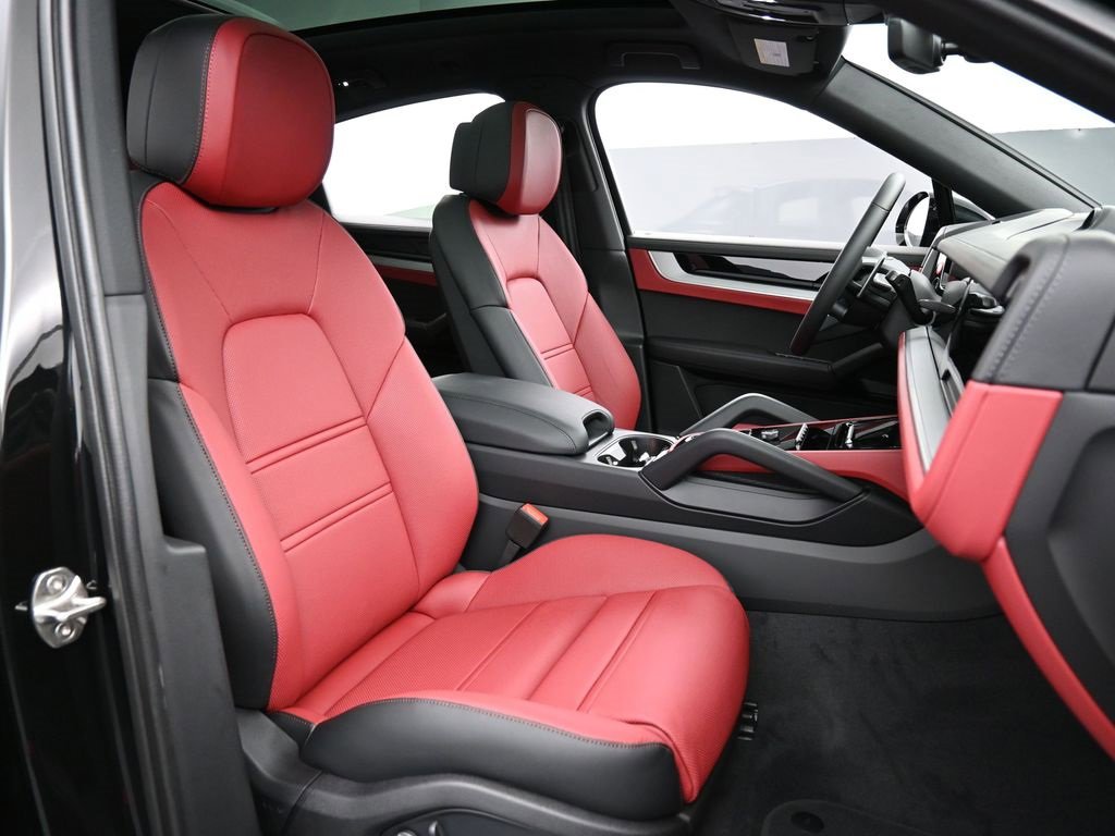 New 2026 Porsche Cayenne Coupe image 31