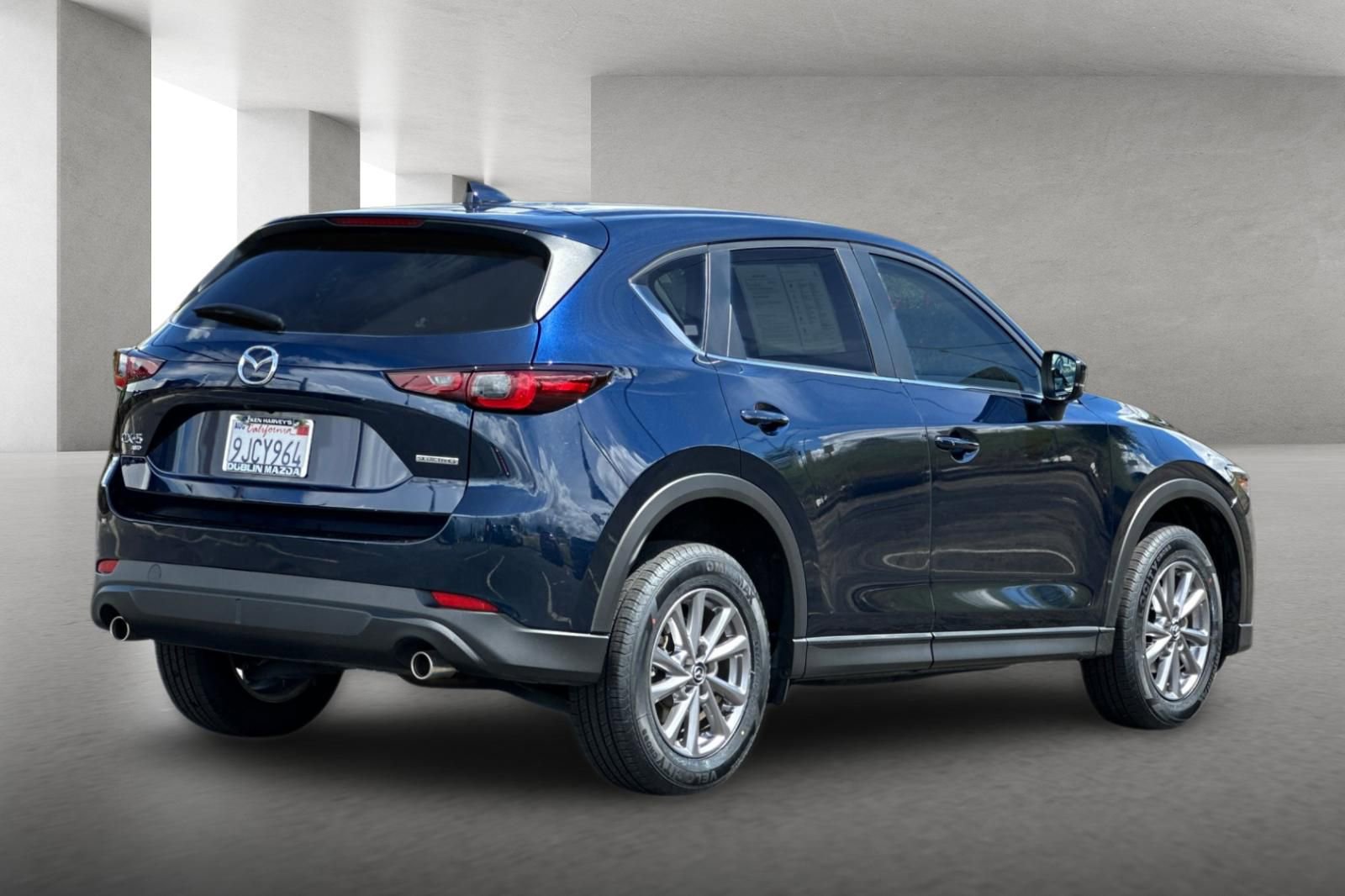 Used 2023 MAZDA CX-5 AWD 2.5 S w/ Select Package image 4