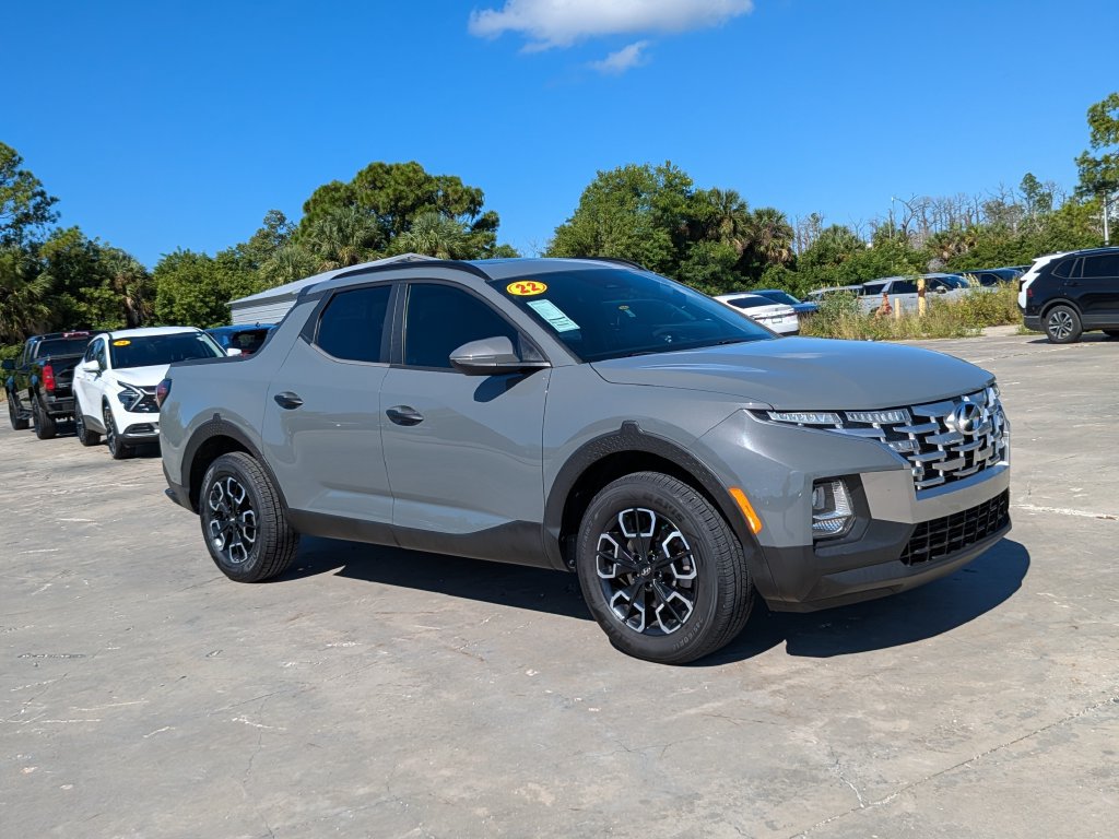 Used 2022 Hyundai Santa Cruz SEL w/ Activity Package AWD/4WD image 3