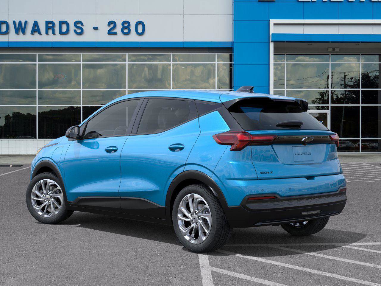 New 2027 Chevrolet Bolt LT image 3