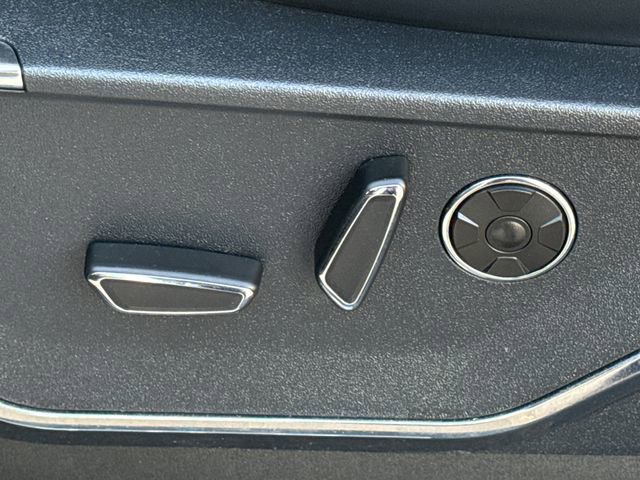 Used 2022 Ford F150 Platinum w/ Equipment Group 701A High image 23