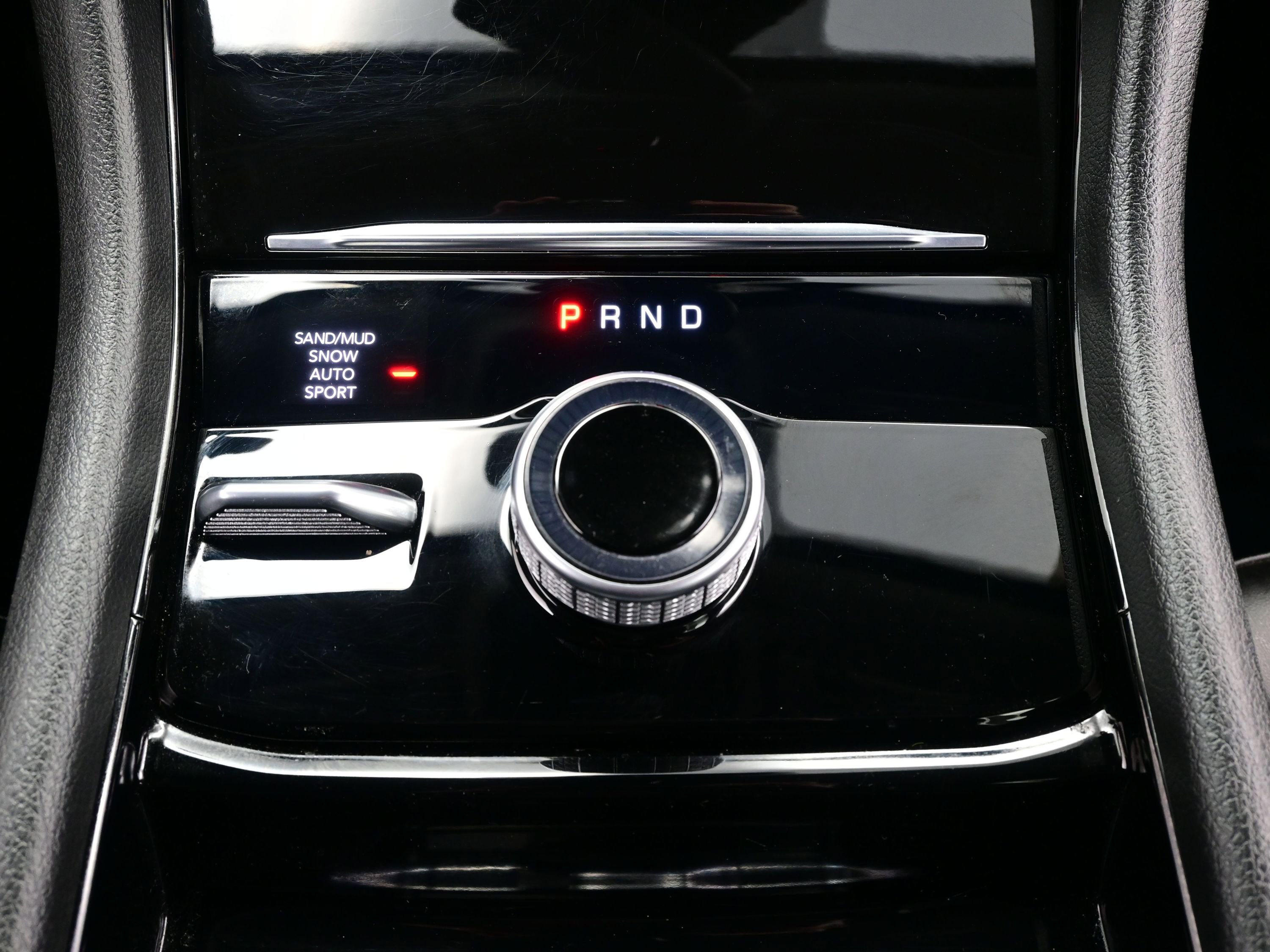 Used 2023 Jeep Grand Cherokee Limited image 22
