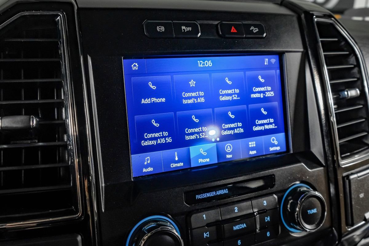 Used 2021 Ford F250 Lariat w/ Lariat Ultimate Package AWD/4WD image 27