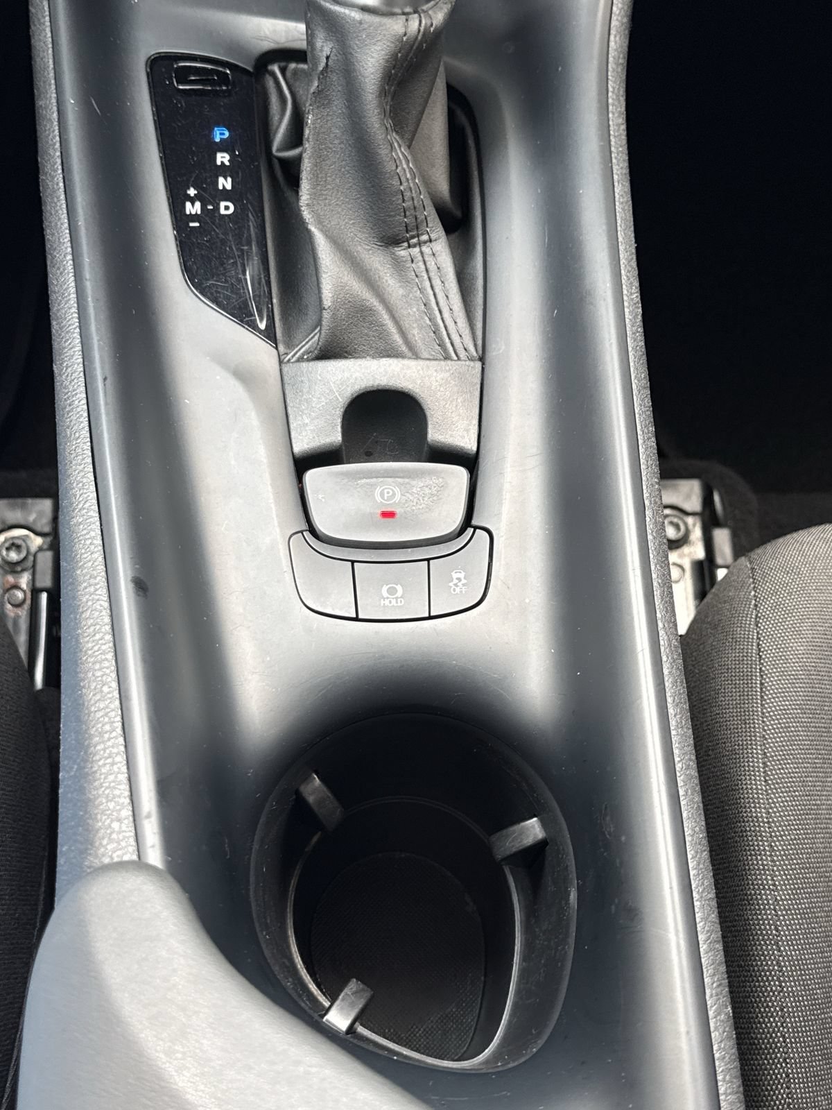 Used 2021 Toyota C-HR LE FWD image 23