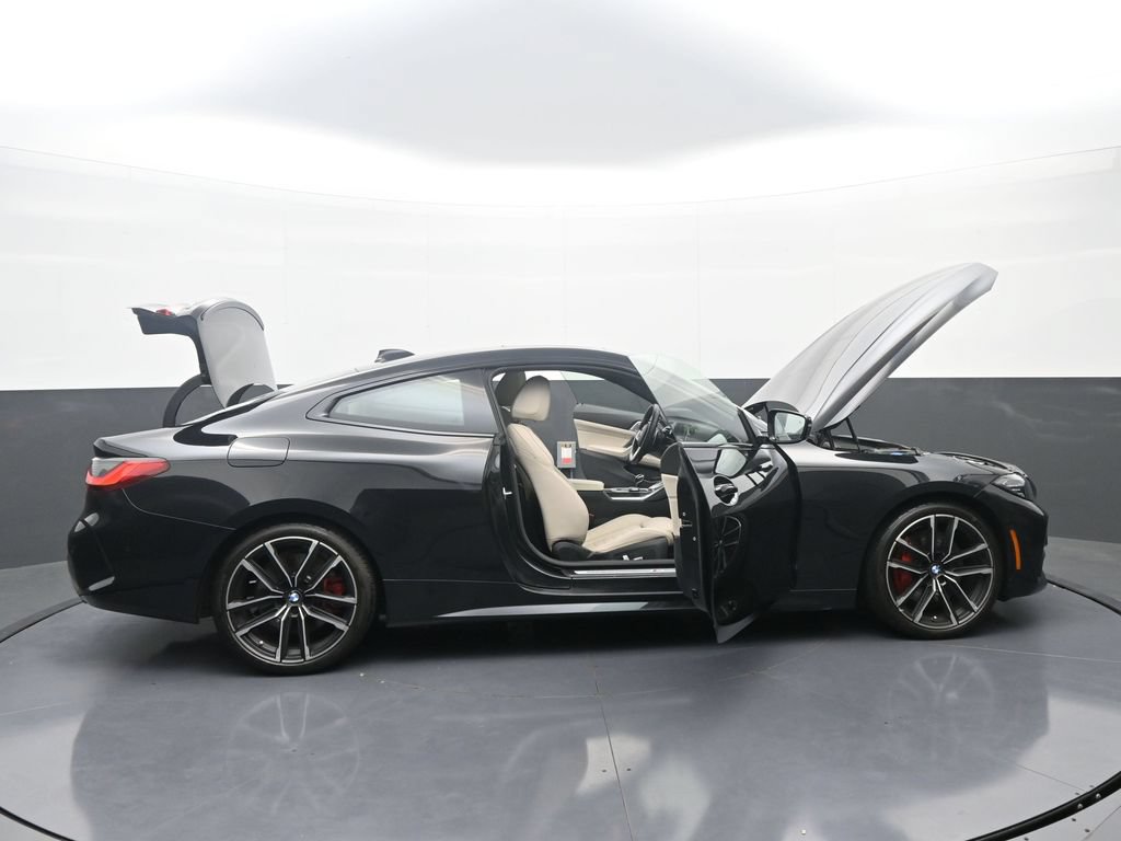 Used 2023 BMW 430i xDrive Coupe w/ M Sport Package AWD/4WD image 44