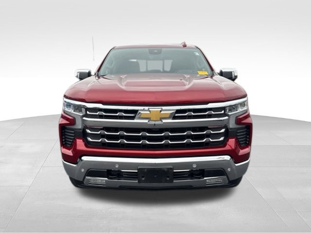 Used 2024 Chevrolet Silverado 1500 LTZ w/ Technology Package AWD/4WD image 2