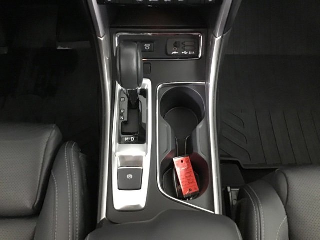 Used 2019 Subaru Ascent Limited image 11